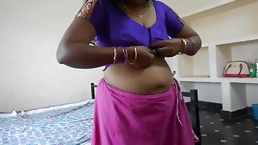 స్పానిష్ పోర్న్‌స్టార్ సెక్స్ బ్లూ ఫిలిం తెలుగు సెక్స్ నేకనే గట్టిగా ఇబ్బంది పెట్టాడు